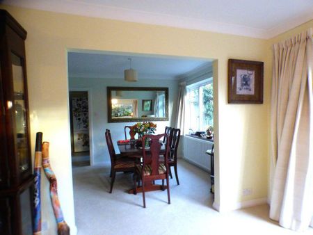 4 bedroom house to rent - Photo 3