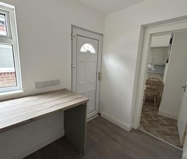 2 bedroom house to rent - Photo 3