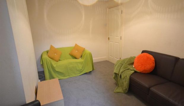 44 Mount Pleasant Road, EX4 7AQ (x4) - Photo 1