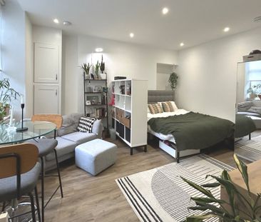 Brunswick Square - Photo 3