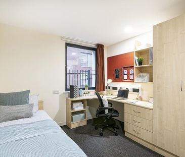 Room in a Shared Flat, Student Roost, S3 - Photo 2