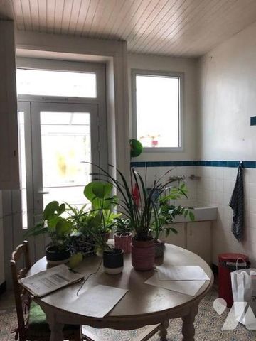 A LOUER REZE 8 Mai - Maison sans jardin T2/3 - Proche Tram et commerces - Photo 5