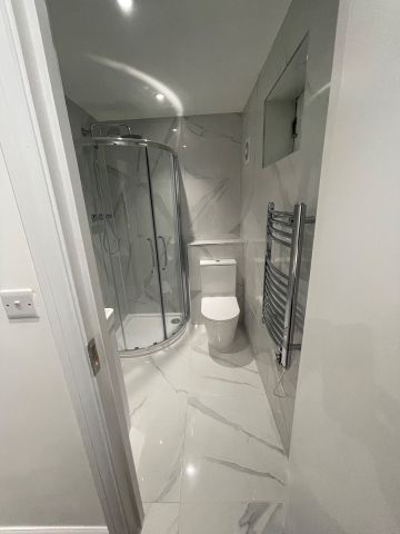 Room in a Shared Flat, Emmanuel House, CR2 - Photo 3