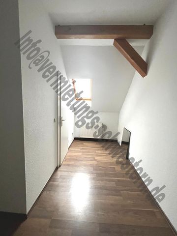 große 2 Raum Single DG Wohnung mit offener Küche - Photo 5