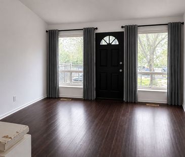 For Lease - 254 John Garland Boulevard Unit# 150, Toronto, Ontario - Photo 4