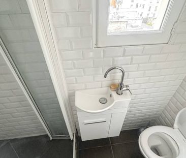 Logement à Paris, Location meublée - T2 - Porte De Champerret, Bati... - Photo 6