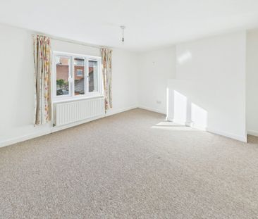 Farm House to rent on - Photo 5