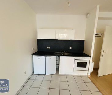 Location Appartement 1 pièce 37m² MARCQ EN BAROEUL 59700 - Photo 4