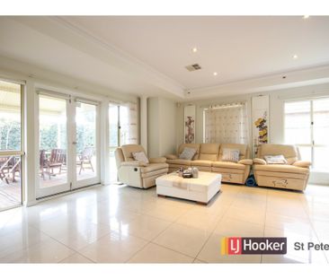 3A Peter Court, MARDEN - Photo 3