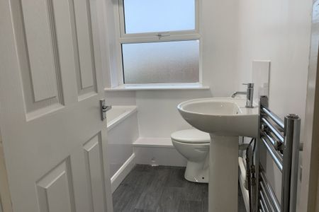 Fern Avenue - Photo 2