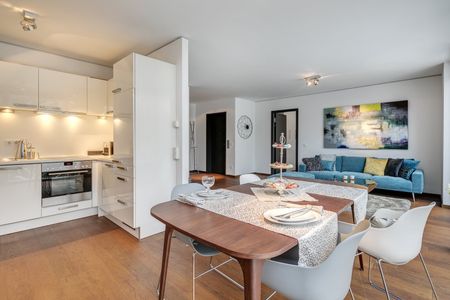 Prime location: high-quality 2-room apartment for rent - Foto 4