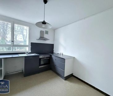 Appartement à louer 4 pièces 70.46m² - Photo 2