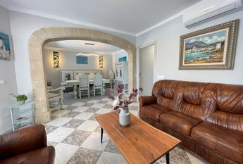 Carrer de Ses Xarxes, 20, 07400 Alcúdia, Illes Balears, Spain, Alcúdia, Balearic Islands 07400