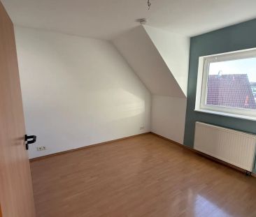 2 Zimmerwohnung im Dachgeschoss in Wipperfeld! - Foto 1