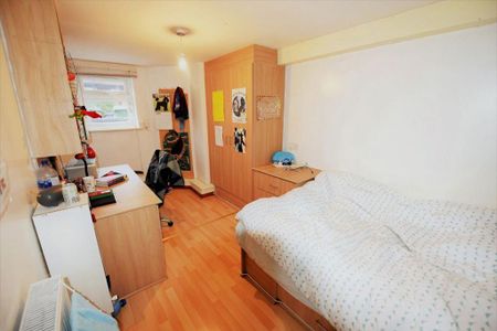 6 bedroom house to rent - Photo 5