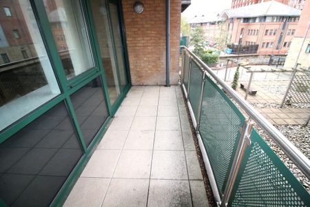 1 bedroom apartment to rent - Photo 2
