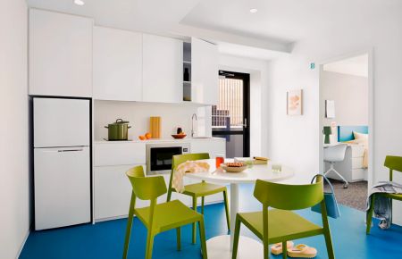 8 Bedroom Apartment(Breakfast Provided) - Photo 4