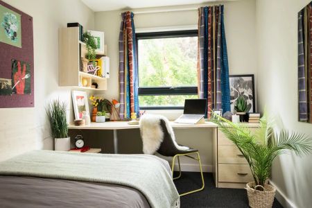 Small Standard Double Ensuite - Photo 5