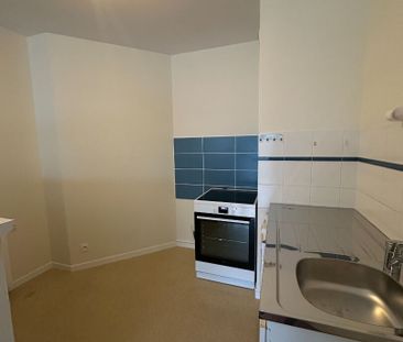 Location Appartement 2 pièces 45m² - Photo 5