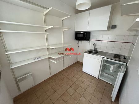 Location Appartement 1 pièce 28m² - Photo 4