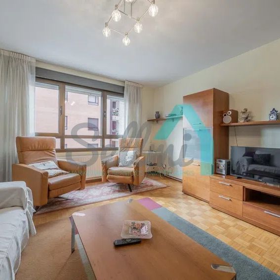 Alquiler de piso en Calle Virrey Abascal - Photo 1