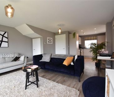 2 bedroom end of terrace house to rent - Photo 4