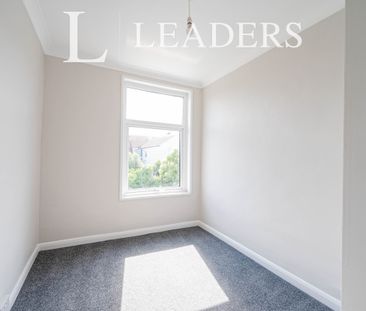 3 bedroom house to rent Trevor Road, PO4 - Photo 2