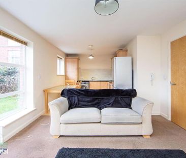 Apt 2, 4 Lewis Mews, Belfast, BT4 1FY - Photo 2