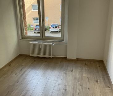 Renovierte große 3-Zimmer-Wohnung in Wuppertal Elberfeld - Nur mit ... - Photo 1