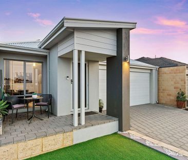 IDEAL FAMILY HOME (AVAILABLE FROM 5TH DECEMBER) - Photo 1