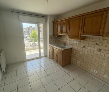 Location Appartement 3 pièces 72m² RUMILLY 74150 - Photo 4