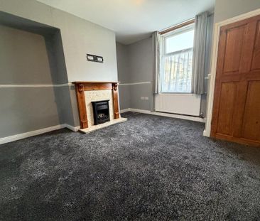 2 bedroom house to rent - Photo 1