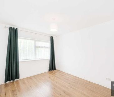 High Road, Magnolia Lodge, Loughton - Photo 4