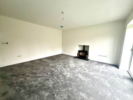 Gossamer Lane, Bognor Regis - Photo 1