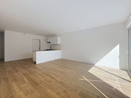 Location maison 3 pièces, 81.40m², Épône - Photo 3