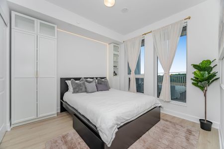 For Lease - 3240 William Coltson Avenue Unit# 515, Oakville, Ontario - Photo 3