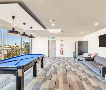 Fully Furnished Penthouse Apartment - Breathtaking Views & Your Own... - Photo 5