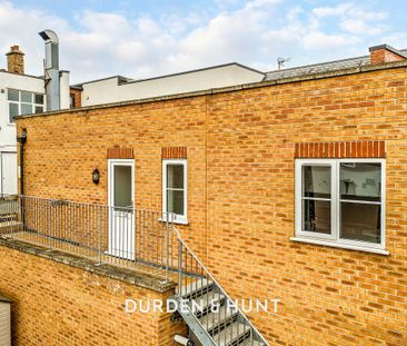 Johnston Road, Woodford Green, IG8 - Photo 1