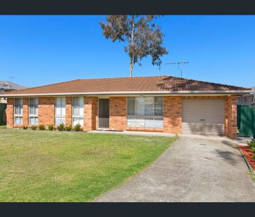 Beautiful Family Home - Photo 6