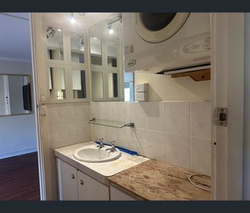 18/112-122 Goderich Street, East Perth, WA 6004 - Photo 3
