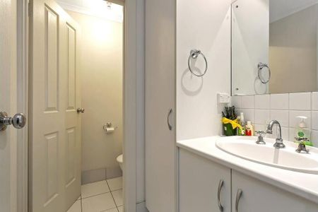 Adelaide CBD - Photo 2