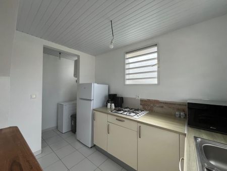 Location Appartement 44m² 2 pièces Fort de france - Photo 4