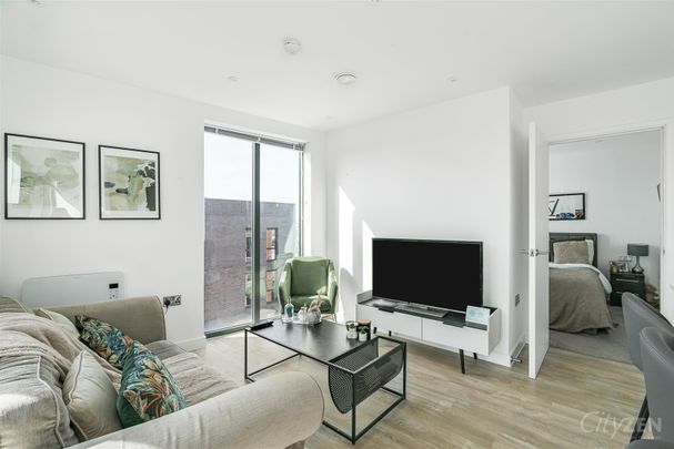 Silkbank Wharf, 21 Derwent Street, Manchester - Photo 1