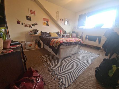 4 bedroom house to rent - Photo 2