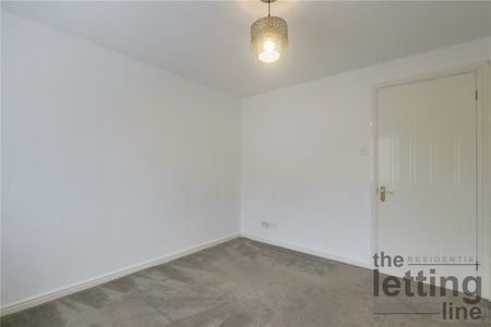 Rossington Close, Enfield, Middlesex, EN1 4LN - Photo 5