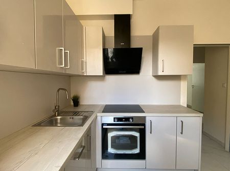 Pronájem bytu 2+1 76 m² - Photo 4