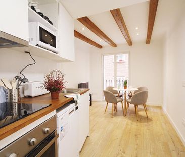 Carrer del Poeta Cabanyes, Barcelona, Catalonia 08004 - Photo 5