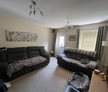2 bedroom house to rent - Photo 1