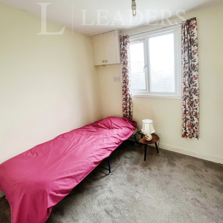 1 bedroom detached house to rent - Photo 1