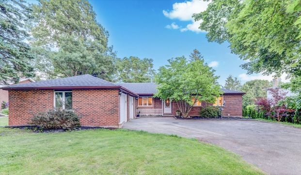 For Lease - 11 Church Street, Caledon, Ontario - Photo 1